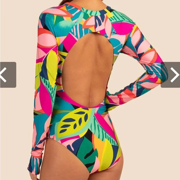 Trina Turk Rainforest Open Back Paddlesuit Rashguard Long Sleeved Swimsuit 1 Pc - Picture 2 of 8